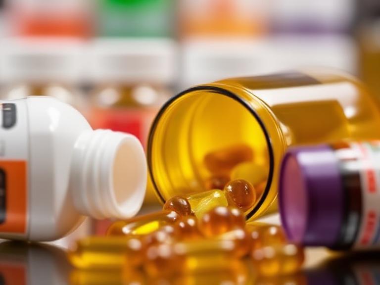 Do Supplement Manufacturers Need FDA Approval